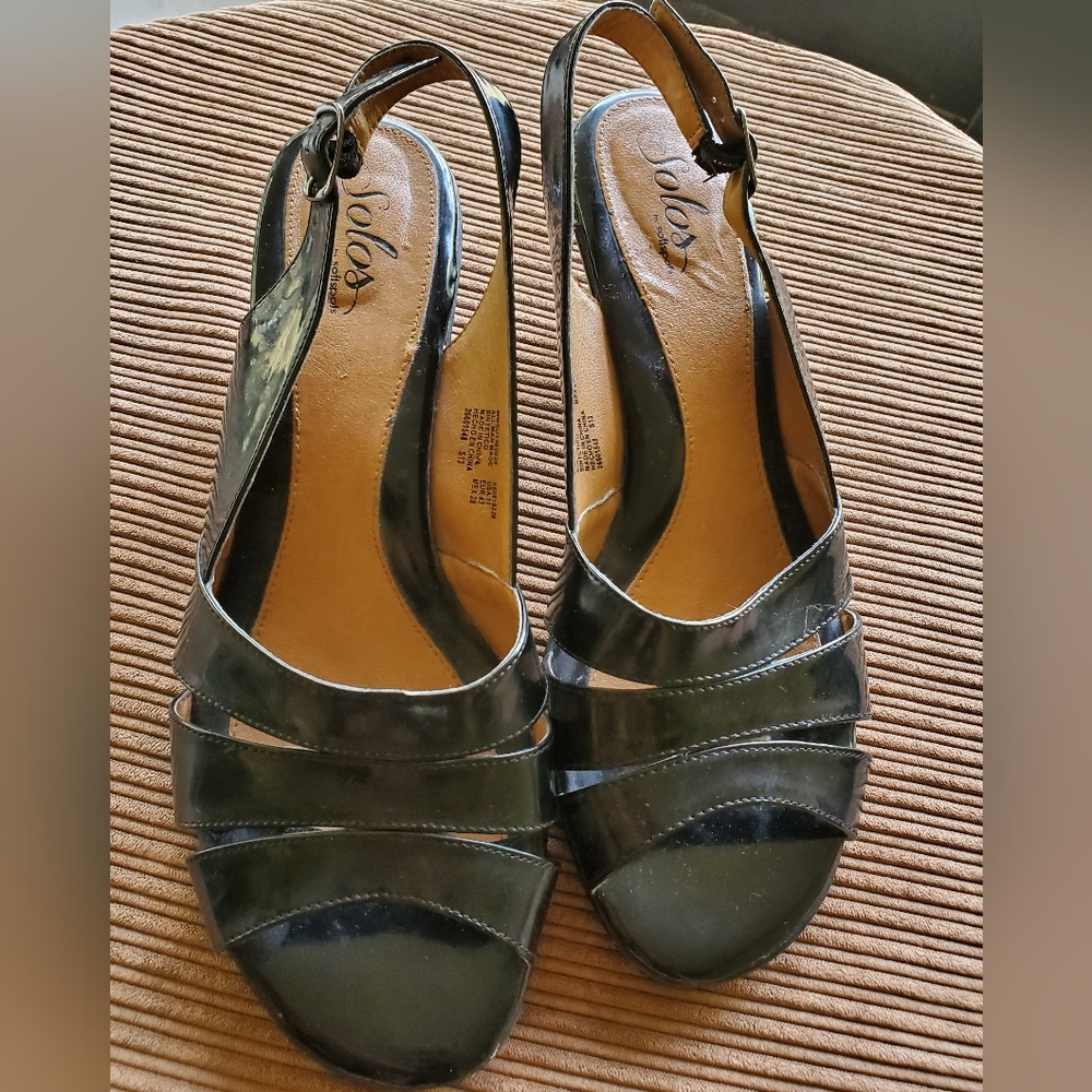 Women's black high heel open toe sling back adjustable strap shoe. Size 11
